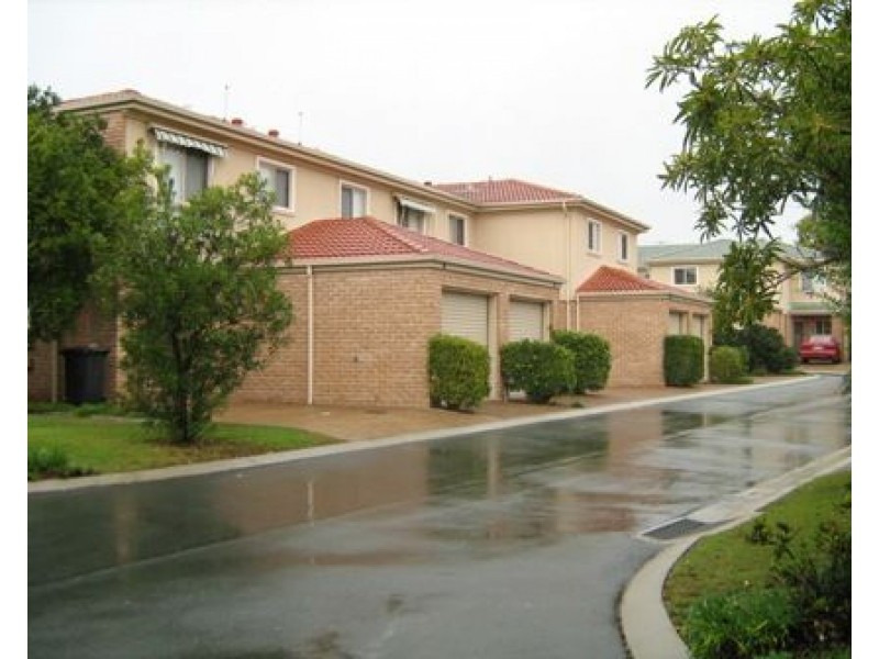 18/8 Peter Court, Sunnybank Hills QLD 4109