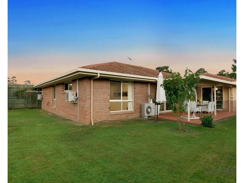5 Innes Close, Parkinson QLD 4115