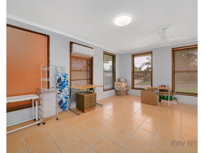 7 Dome Street, Eight Mile Plains QLD 4113