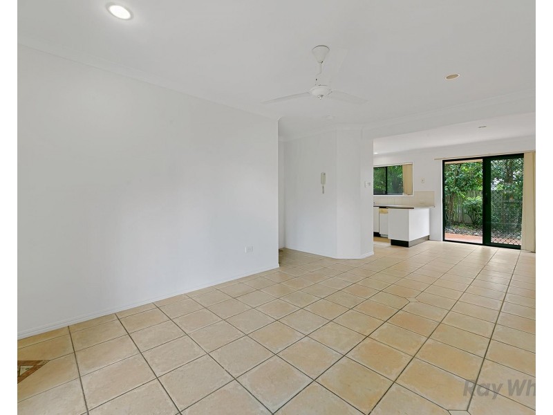 60/25 Buckingham Place, Eight Mile Plains QLD 4113