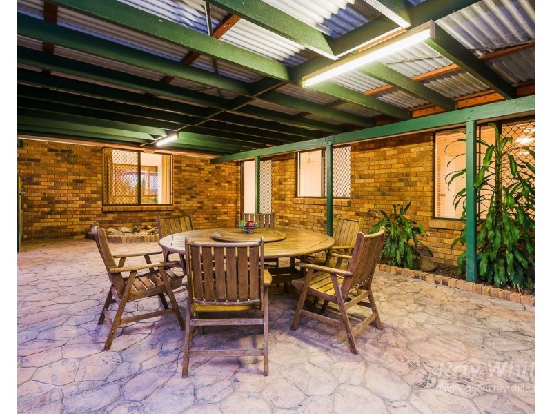 120 Goorari Street, Eight Mile Plains QLD 4113