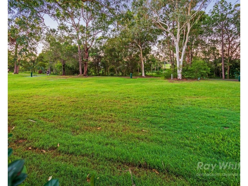 120 Goorari Street, Eight Mile Plains QLD 4113