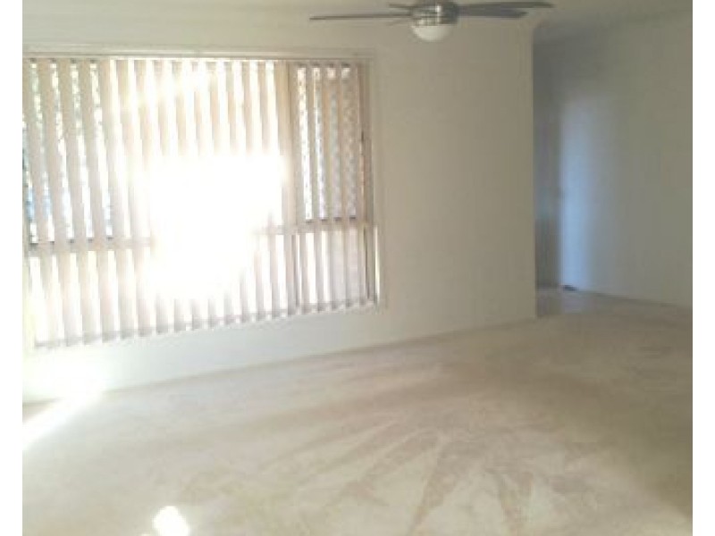 53 Shelduck Place, Calamvale QLD 4116