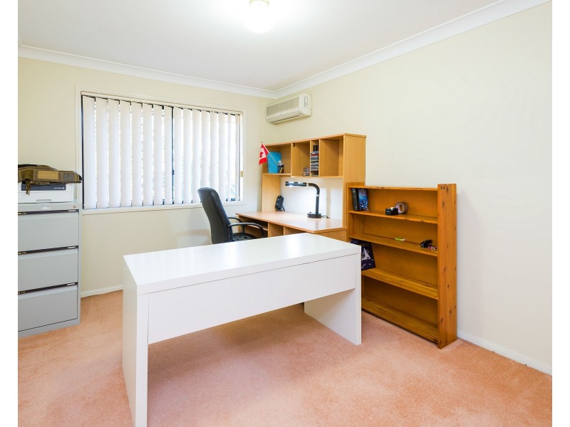 3 Picardie Close, Mansfield QLD 4122