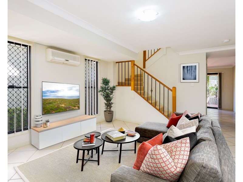 27/12 Mailey Street, Mansfield QLD 4122