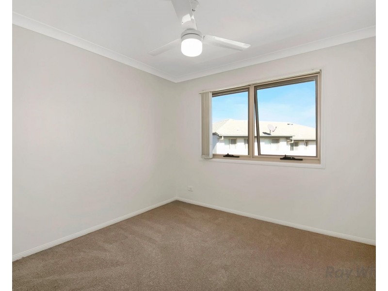 40/18 Mornington Court, Calamvale QLD 4116