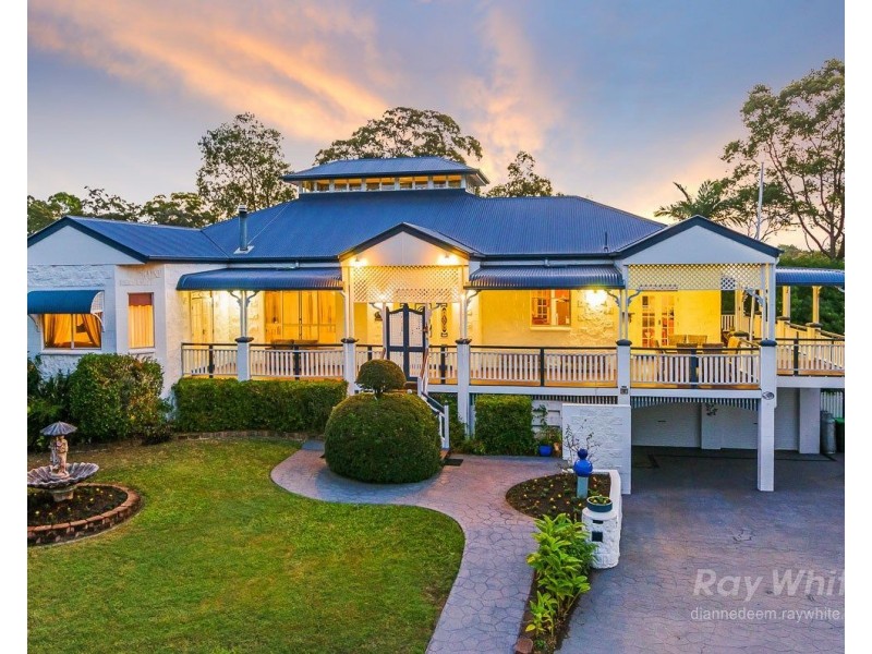 38 Maisie Place, Eight Mile Plains QLD 4113