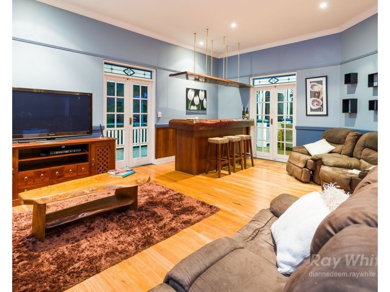 38 Maisie Place, Eight Mile Plains QLD 4113