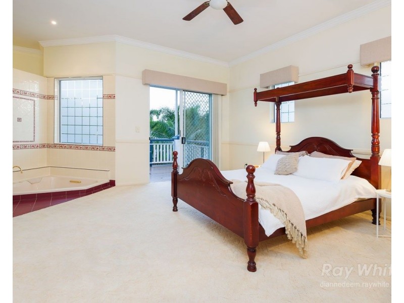 38 Maisie Place, Eight Mile Plains QLD 4113