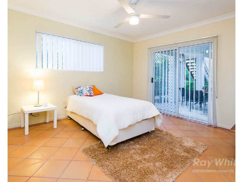 38 Maisie Place, Eight Mile Plains QLD 4113