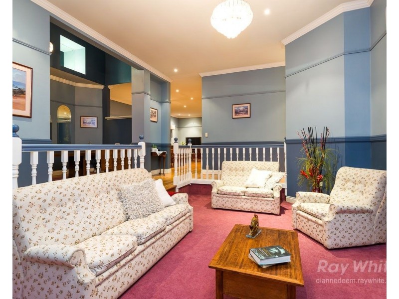 38 Maisie Place, Eight Mile Plains QLD 4113