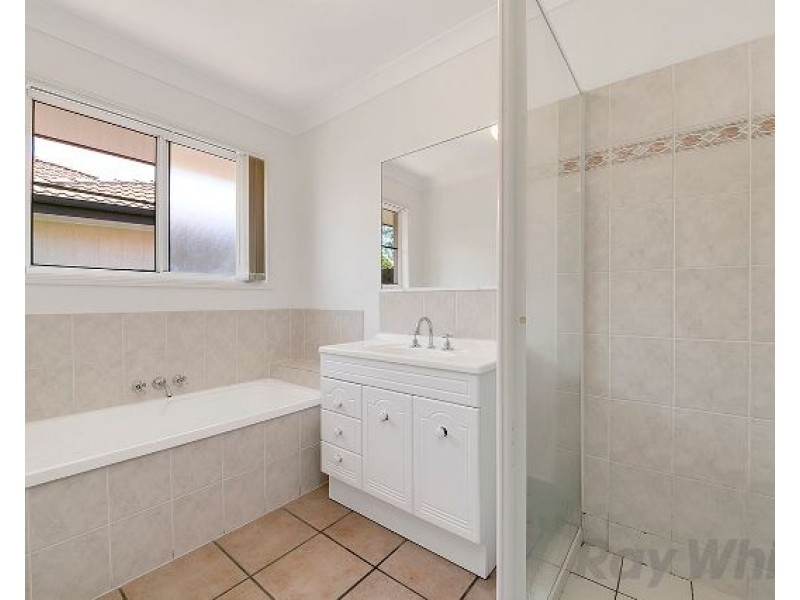 3/12 Angel Street, Eight Mile Plains QLD 4113