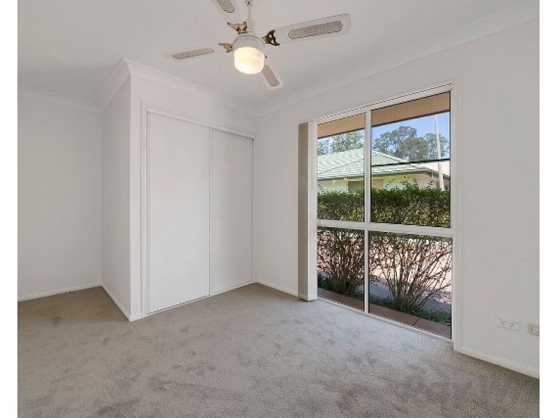 3/12 Angel Street, Eight Mile Plains QLD 4113