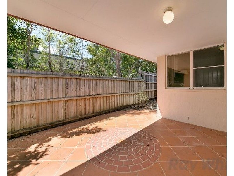 3/12 Angel Street, Eight Mile Plains QLD 4113