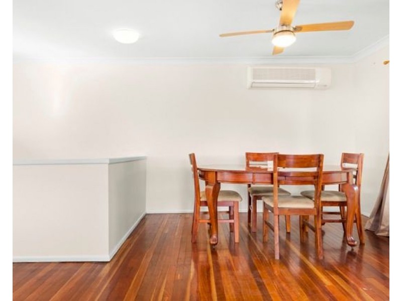 571 Mount Gravatt Capalaba Road, Wishart QLD 4122