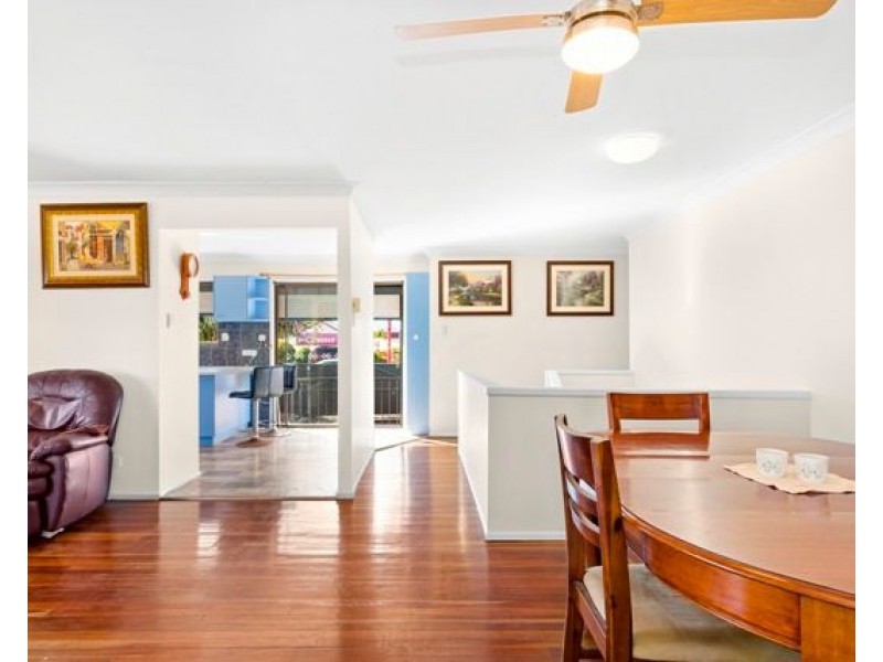 571 Mount Gravatt Capalaba Road, Wishart QLD 4122