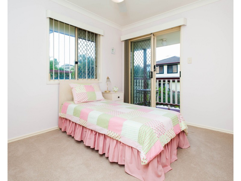 22/15 Erindale Close, Wishart QLD 4122