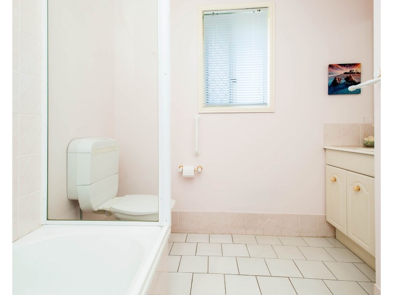 22/15 Erindale Close, Wishart QLD 4122