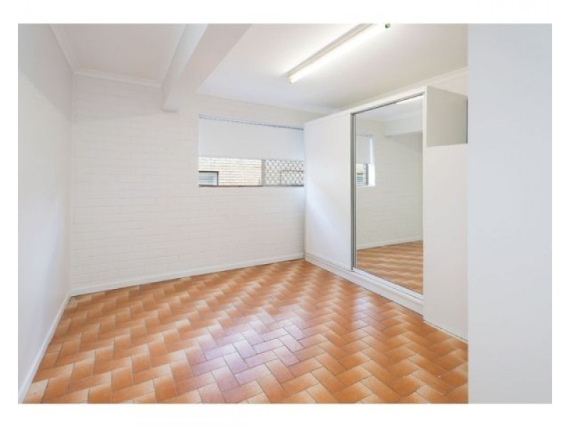 7 Midwood Street, Wishart QLD 4122