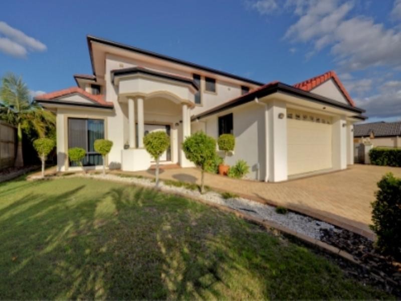 53 The Parkway, Stretton QLD 4116