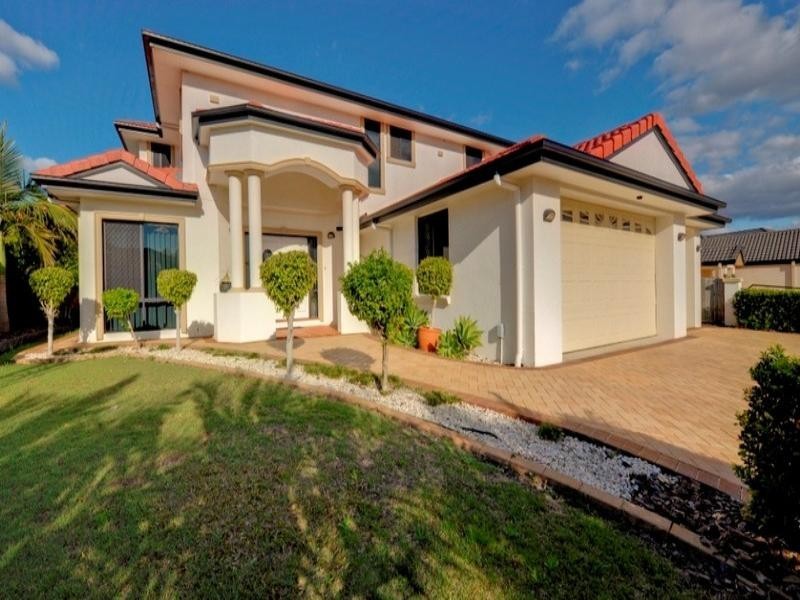 53 The Parkway, Stretton QLD 4116