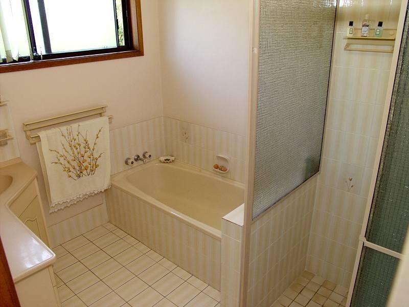 64 Malbon Street, Eight Mile Plains QLD 4113