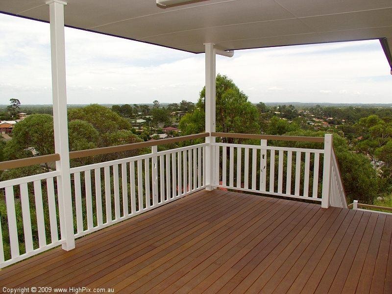 16 Nexus Close, Edens Landing QLD 4207