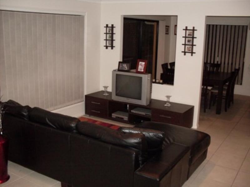 43/15 Violet Close, Eight Mile Plains QLD 4113