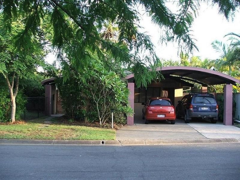 12 Merchant Court, Springwood QLD 4127