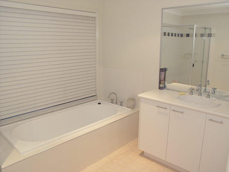 Eight Mile Plains QLD 4113