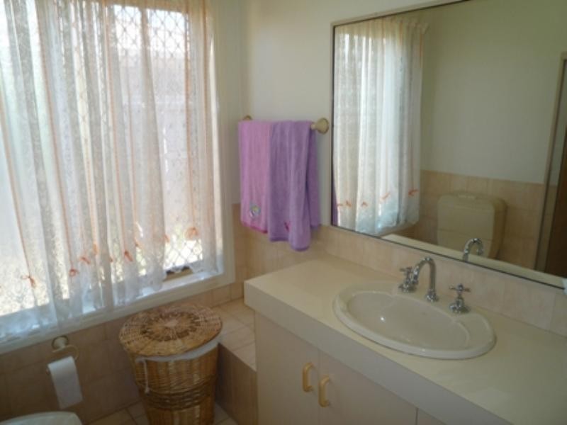 6 Geranium Court, Eight Mile Plains QLD 4113