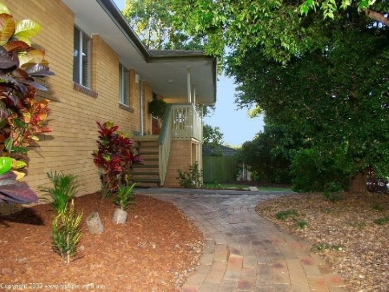 108 Garie Street, Wishart QLD 4122