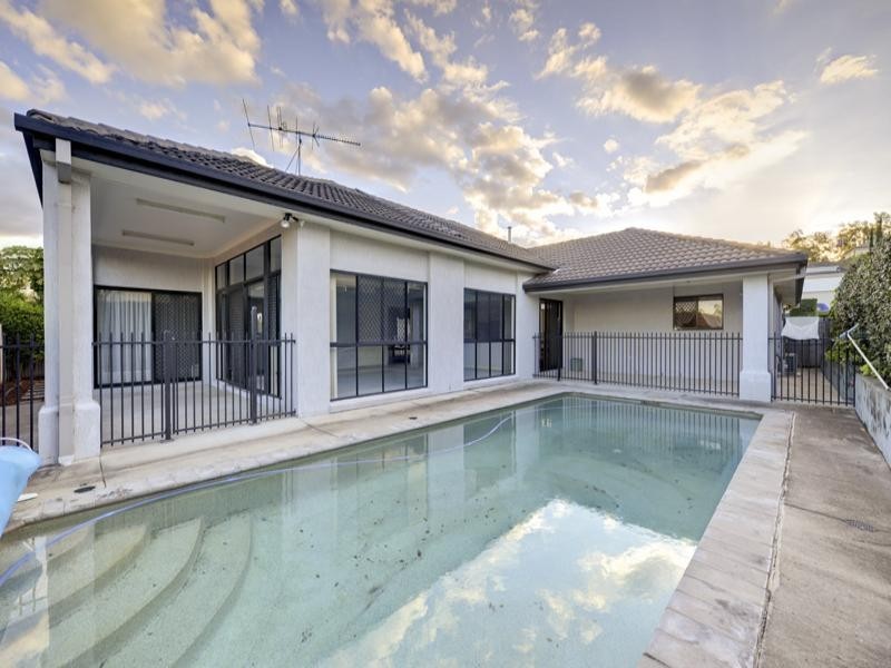 42 Brookvale Drive, Underwood QLD 4119