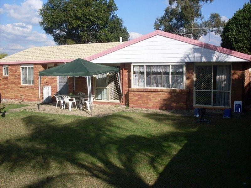 8 Curzon Street, Browns Plains QLD 4118