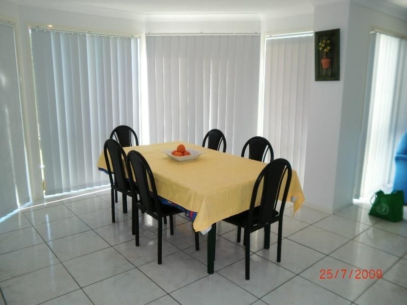 118 Rubicon Crescent, Kuraby QLD 4112