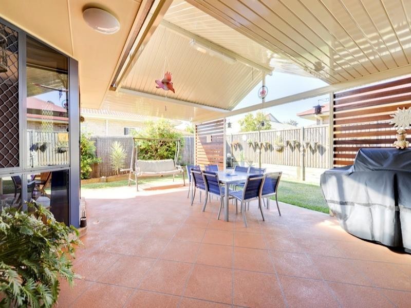 8 Lily Circuit, Kuraby QLD 4112