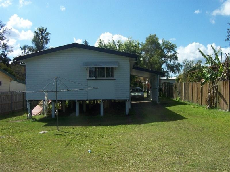 27 Pamela Crescent, Woodridge QLD 4114