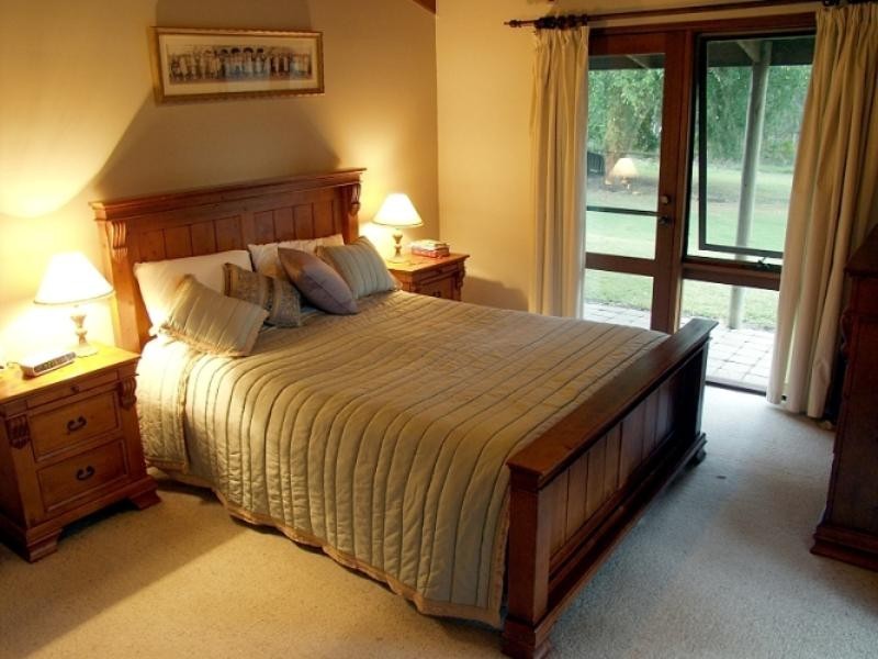 105 Van Dieren Road, Pallara QLD 4110