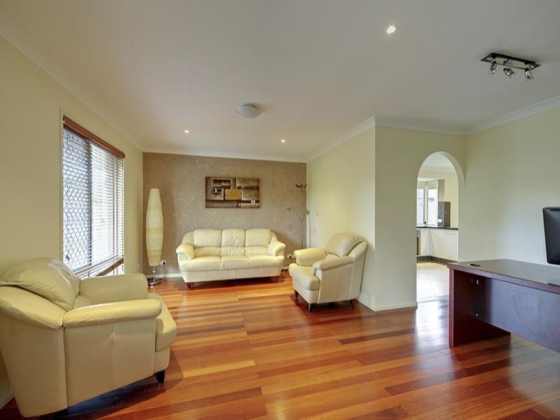 27 Pengam Street, Kuraby QLD 4112