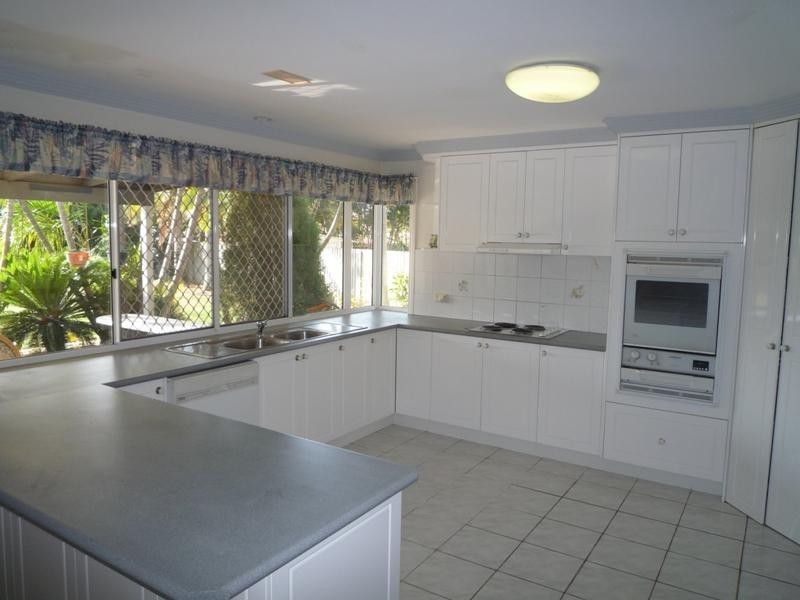 60 Falstaff Street, Sunnybank Hills QLD 4109