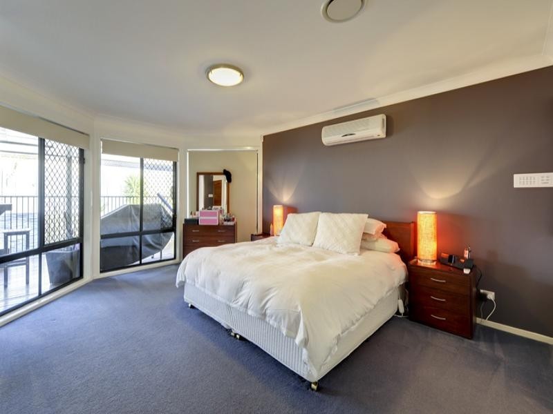 22 Lily Circuit, Kuraby QLD 4112