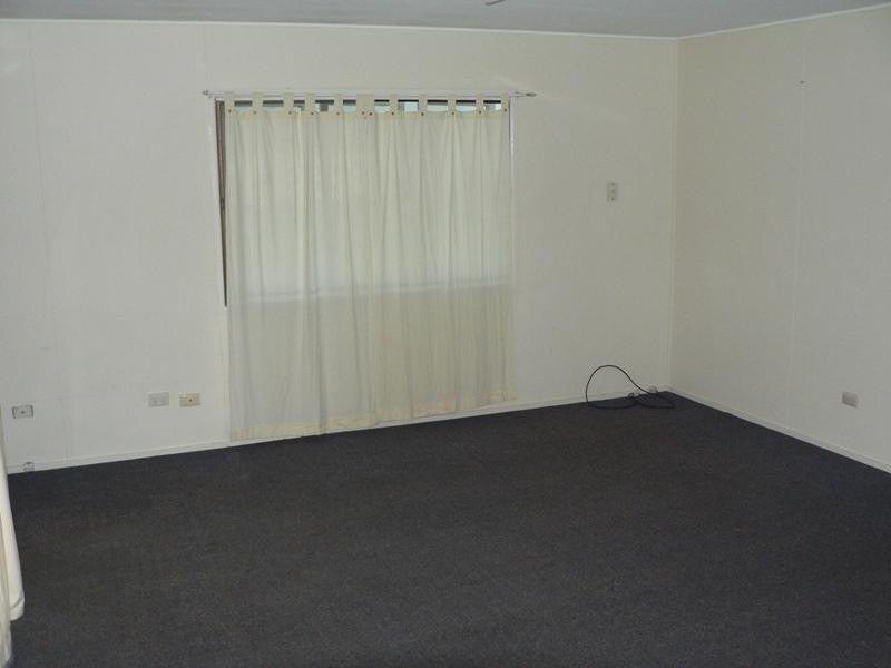 27 Pamela Crescent, Woodridge QLD 4114