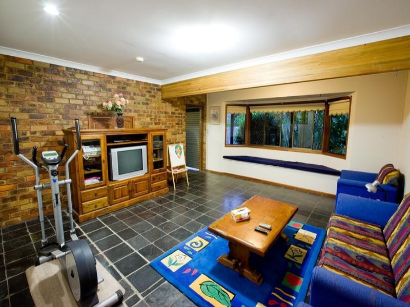 7 Brad Street, Eight Mile Plains QLD 4113