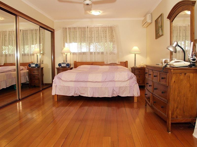 7 Brad Street, Eight Mile Plains QLD 4113