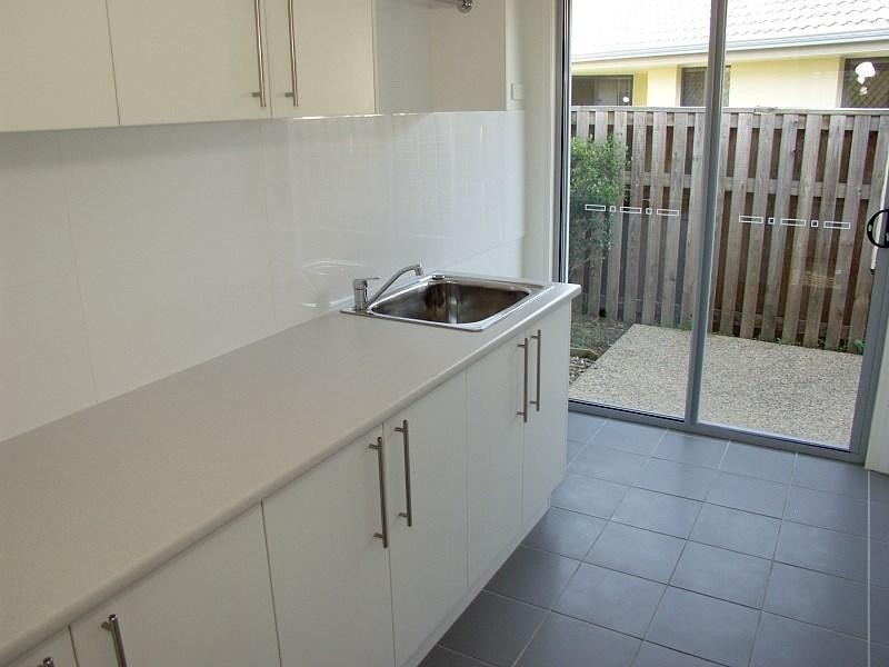 11 Rutherglen Crescent, Calamvale QLD 4116