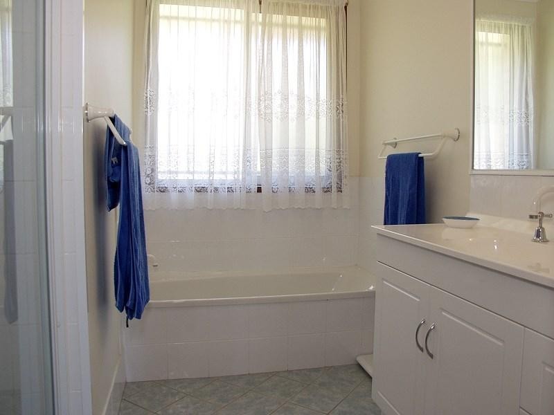 9 Dome Street, Eight Mile Plains QLD 4113