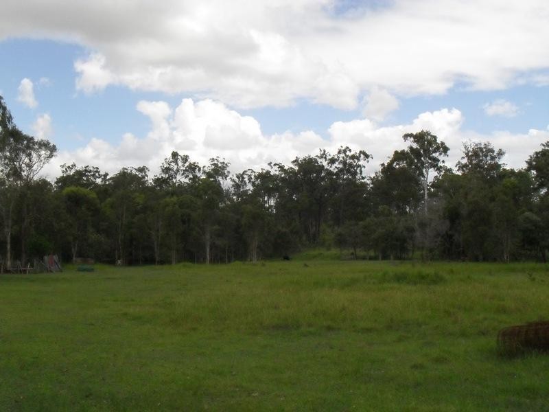 115- 121 Rosia Road, Park Ridge South QLD 4125