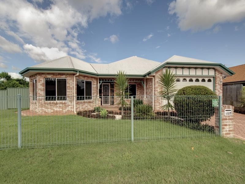 15 Lema Circuit, Kuraby QLD 4112