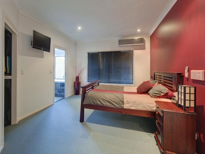 15 Lema Circuit, Kuraby QLD 4112