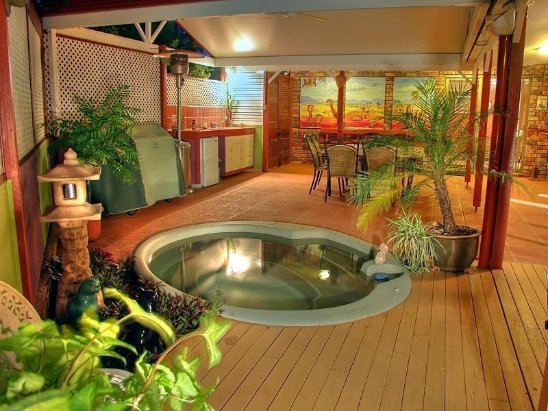 19 Brooklands Street, Eight Mile Plains QLD 4113